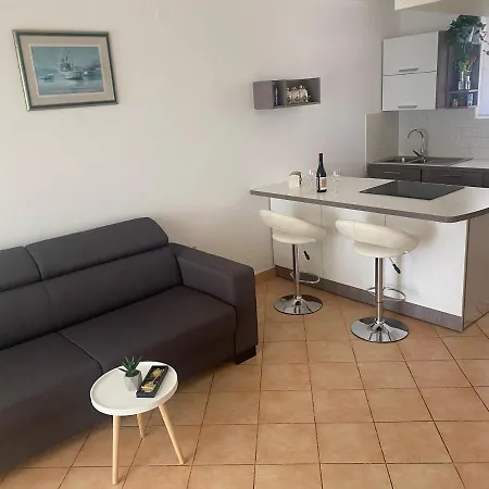 App Ra Apartment Selce Exterior photo